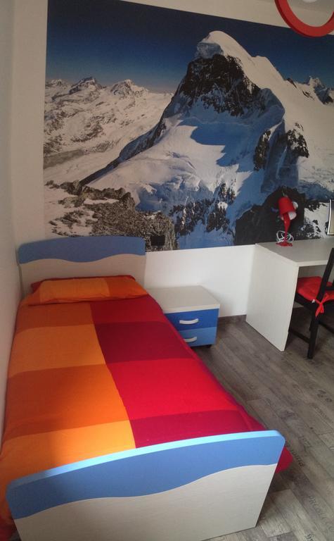 Grandi Cime Guest House เลคโค ห้อง รูปภาพ