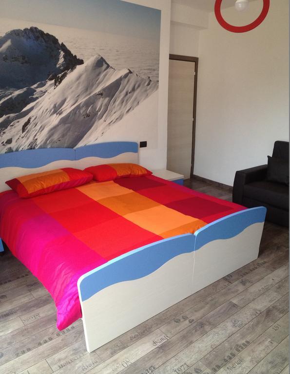 Grandi Cime Guest House เลคโค ห้อง รูปภาพ